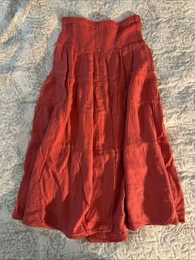 DKNYC Coral-Red Tiered Midi Skirt